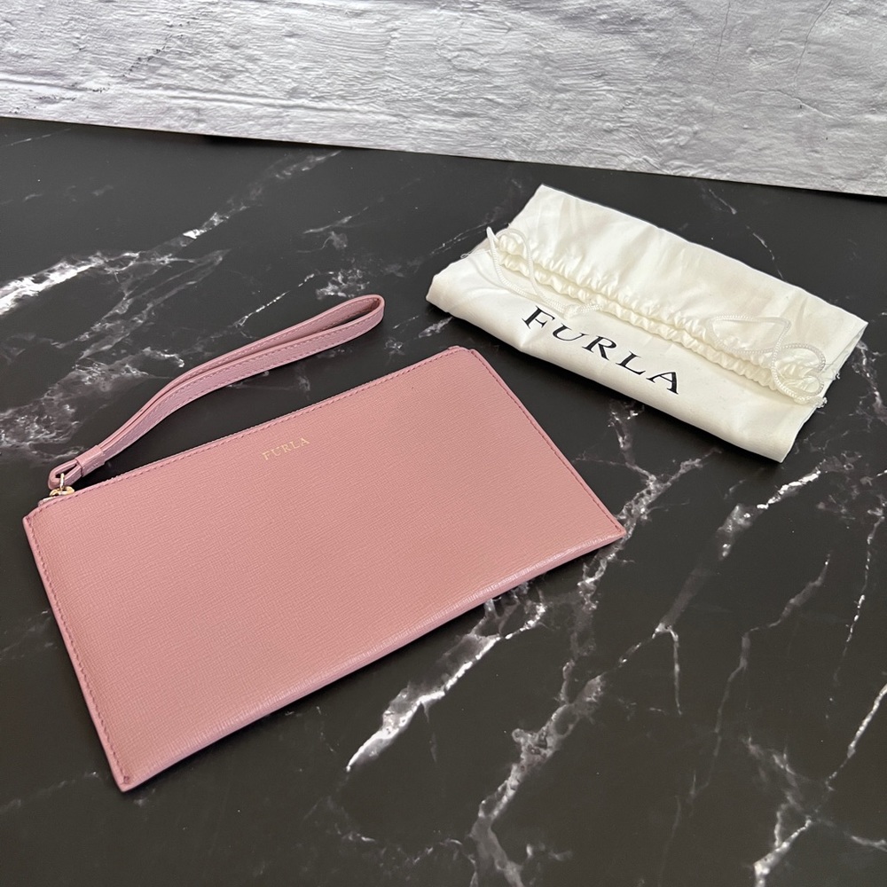 Furla Wrislet with strap